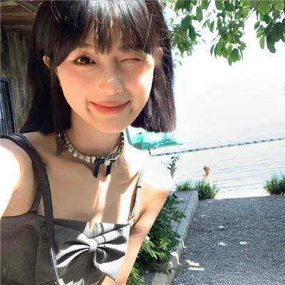 四月女友